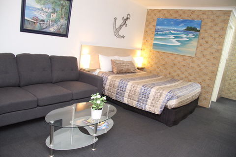 Tweed Harbour Motor Inn - Accommodation Georgetown 1