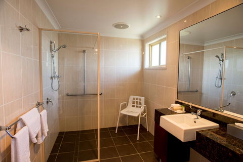 Best Western Plus All Settlers Tamworth - Accommodation Georgetown 2