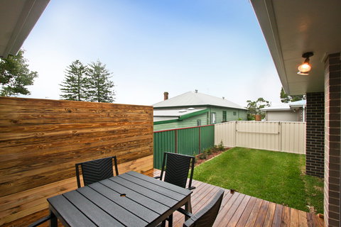 Cardiff Executive Apartments - Accommodation Georgetown 2