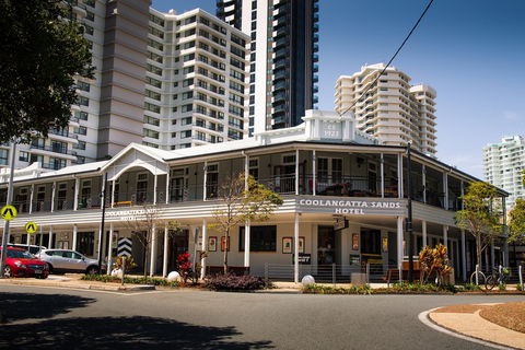 Coolangatta Sands Hotel - Accommodation Georgetown 0