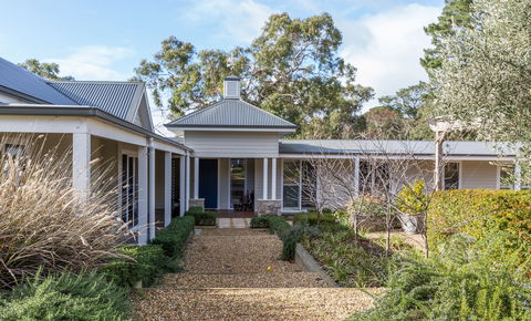Haven Red Hill - Accommodation Georgetown 0