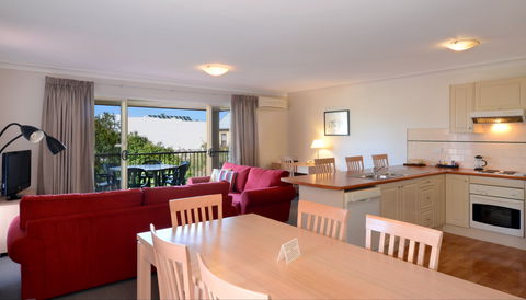 Terralong Terrace Apartments - Accommodation Georgetown 2