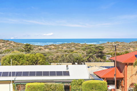 Breezes - Underwood Avenue Goolwa Beach - Accommodation Georgetown 1