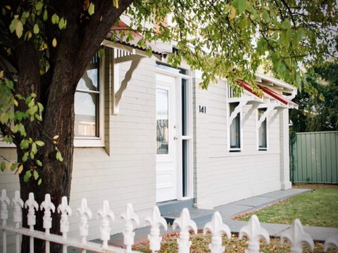 Gipps Street Cottage - Open - Accommodation Georgetown 1