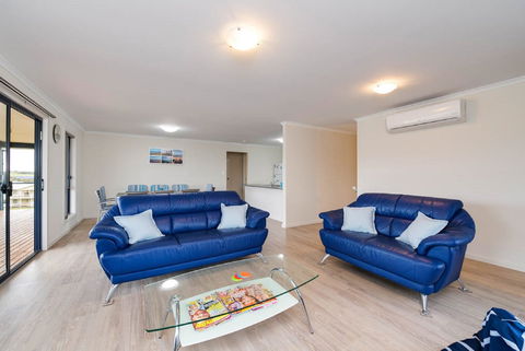 Hayborough Haven 3 - 3 Fifth Avenue - Hayborough - Accommodation Georgetown 2