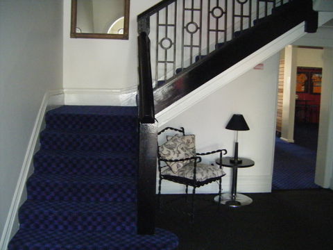 Imperial Hotel Cowra - Accommodation Georgetown 0