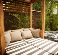 Lake House - Accommodation Georgetown