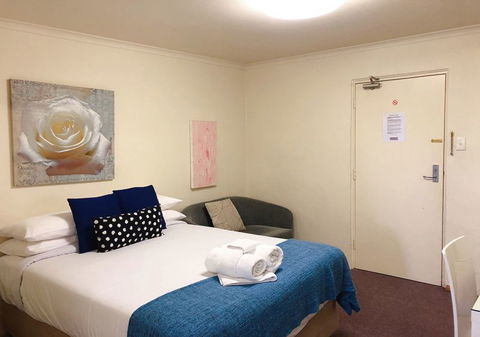 Canberra Short Term & Holiday Accommodation - Accommodation Georgetown 2