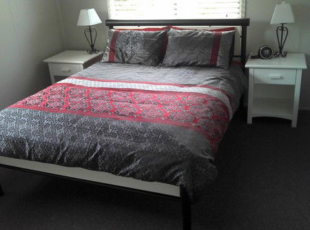 Beach Units Tannum Sands - Accommodation Georgetown 3
