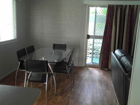 Beach Units Tannum Sands - Accommodation Georgetown 4