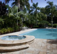 Oasis Apartments and Treetop Houses - Accommodation Georgetown