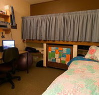 Burgmann College - Accommodation Georgetown