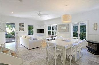 Ayesha's Luxury Beach House - Accommodation Georgetown 0