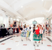 Wynnum Plaza - Accommodation Georgetown