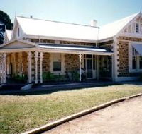 The Pines Loxton Historic House and Garden - Accommodation Georgetown