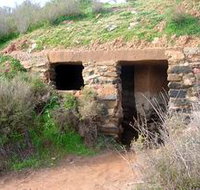 Miners Dugouts - Accommodation Georgetown