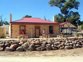 Uleybury Wines - Accommodation Georgetown 0