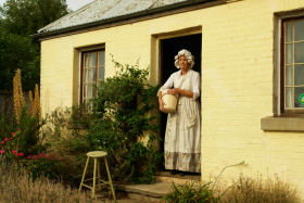 Grannie Rhodes' Cottage - Turn The Key Of Time - Accommodation Georgetown 0