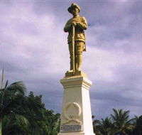 Port Douglas War Memorial - Accommodation Georgetown