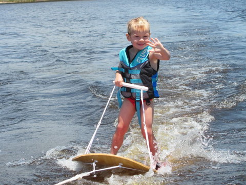 Oz Ski Resort - Accommodation Georgetown 1