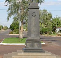 Winton War Memorial - Accommodation Georgetown