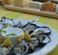 Oyster Shed on Wray Street - Accommodation Georgetown