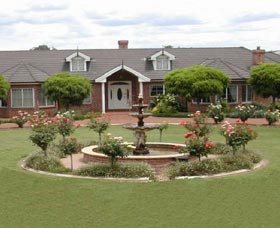 Cowra NSW Accommodation Georgetown