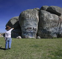 Thunderbolts Rock - Accommodation Georgetown