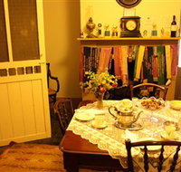 Roughley House and The Pines - Accommodation Georgetown