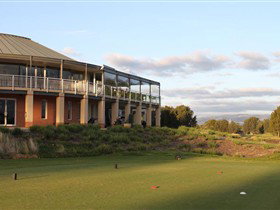 Glenelg Golf Club And Pinehill Bistro - Accommodation Georgetown 2