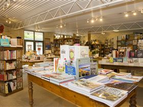 Matilda Bookshop - Accommodation Georgetown 3