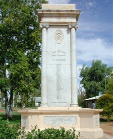 Charleville War Memorial - Accommodation Georgetown 1