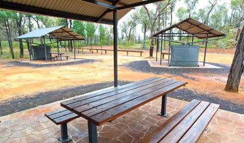 Salt Caves Picnic Area - Accommodation Georgetown 0