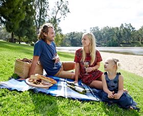 Wagga Beach - Accommodation Georgetown 0