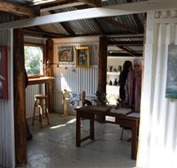 Tin Shed Gallery - Accommodation Georgetown