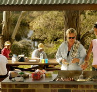 Apsley Falls picnic area - Accommodation Georgetown