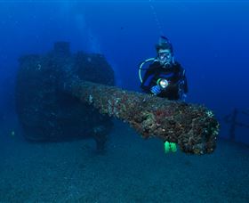 HMAS Brisbane Dive Site - Accommodation Georgetown 1