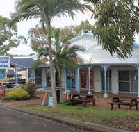 Laurieton Riverside Seafoods - Accommodation Georgetown