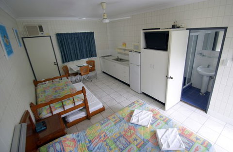 Tropical Palms Inn - Accommodation Georgetown 3