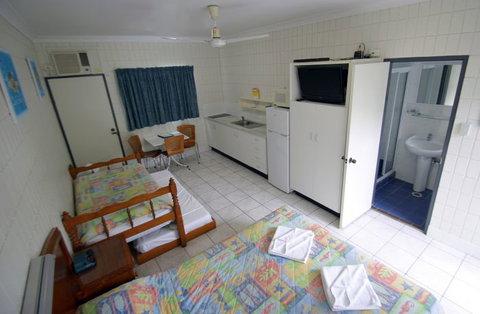 Tropical Palms Inn - Accommodation Georgetown 4