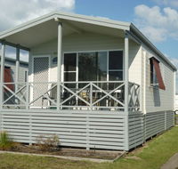Belmont Pines Lakeside Holiday Park - Accommodation Georgetown