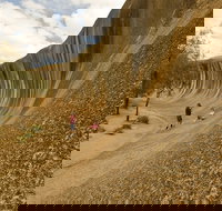 Historical York Town Wave Rock Hippo Yawn Light Snacks Included - Accommodation Georgetown