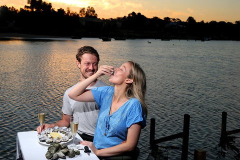 Coffin Bay Oyster Farm & Tasting Tour - Accommodation Georgetown 1