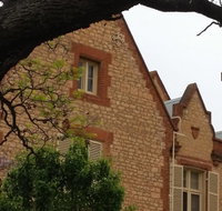 Adelaide Walking Tour Hills Squares and Parklands - Accommodation Georgetown