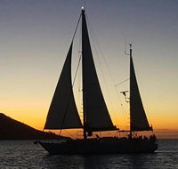 Magnetic Island Sunset Sail - Accommodation Georgetown
