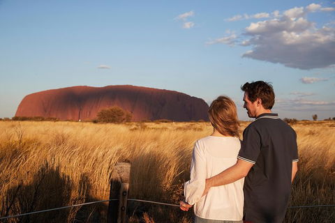 Uluru (Ayers Rock) Sunset With Outback Barbecue Dinner And Star Tour - Accommodation Georgetown 20