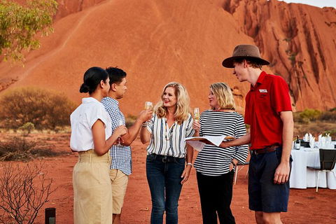 Uluru (Ayers Rock) Sunset With Outback Barbecue Dinner And Star Tour - Accommodation Georgetown 16