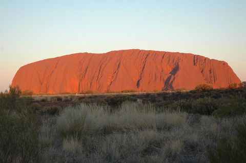 Uluru (Ayers Rock) And The Olgas Tour Including Sunset Dinner From Alice Springs - Accommodation Georgetown 2