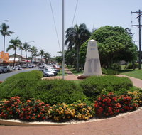 Yeppoon War Memorial - Accommodation Georgetown