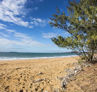 Salonika Beach - Accommodation Georgetown